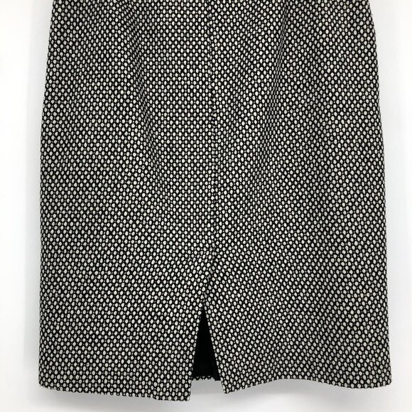 Lord & Taylor Black + white geometric print acrylic knit pencil skirt size 6 - Picture 7 of 13